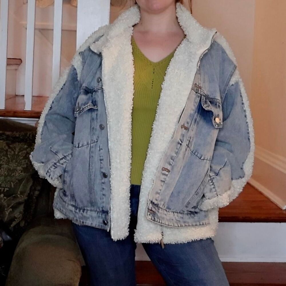 Blank NYC Teddy Bear Denim Accent Jacket Sz Large Boho White Sherpa Cozy Coat